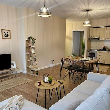 Mh Apartment, Free Parking, Flexible Check In Tirana Exteriör bild