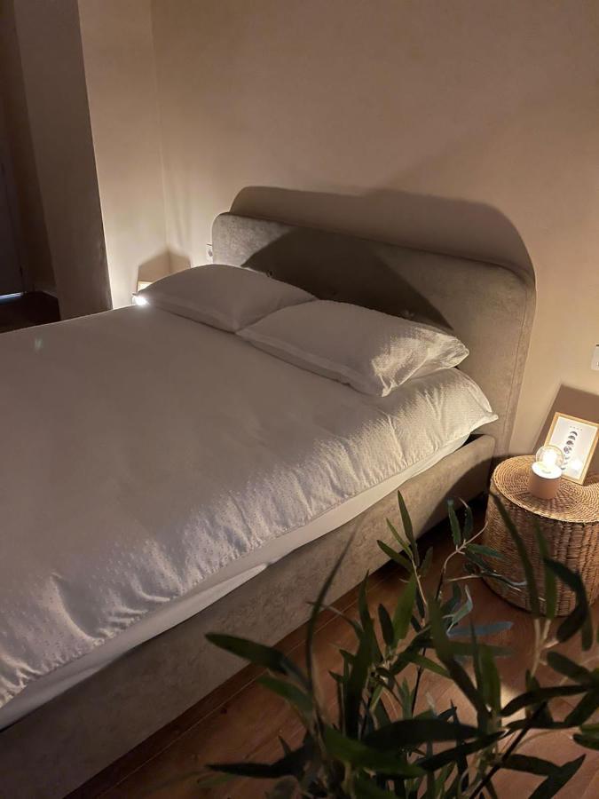 Mh Apartment, Free Parking, Flexible Check In Tirana Exteriör bild